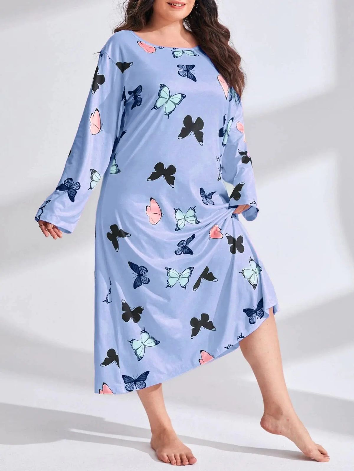 Plus Size Women's Long Sleeve Printed Maxi Dress