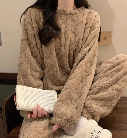 Fashion Coral Fleece Pajama Set for Fall Winter