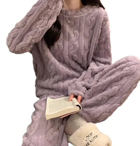 Fashion Coral Fleece Pajama Set for Fall Winter