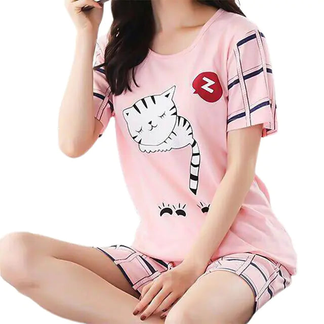 Cute Winter Cat Print Pajama Set for Women (2 Pieces)